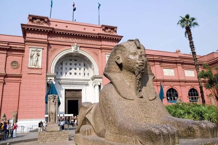 Full-Day Private Cairo Tour: Giza Pyramids, Sphinx & Egyptian Museum Explained photo 5