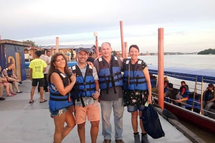Kuala Selangor Firefly Boat Tour: Evening Mangrove Light Show & Seafood Dinner photo 5
