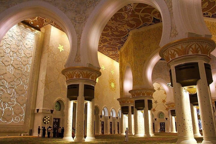Abu Dhabi Day Tour from Dubai: Sheikh Zayed, Qasr Al Watan & Etihad Towers photo 4