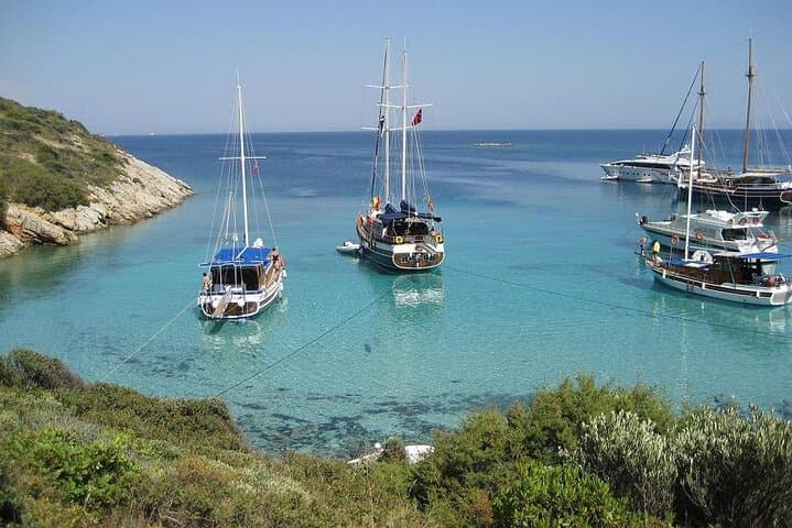 Bodrum Sunset Private Boat Tour: Swim, Hot-Spring Cave & Castle Views photo 2
