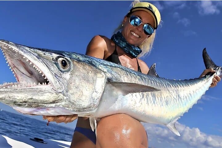 Dubai Deep Sea Fishing Private Charter: 36ft Luxury Boat in the Arabian Gulf photo 5