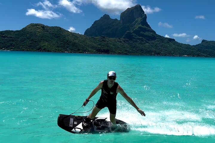 JetSurf Lessons in Bora Bora: Private Motorized Surfboard Adventure in the Lagoon photo 2