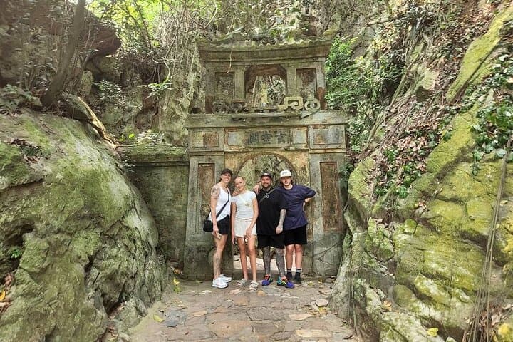 Marble Mountains to Hoi An: Full-Day Countryside & Ancient Town Private Tour
