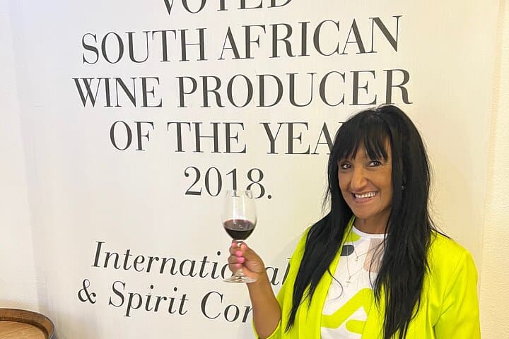 Hartbeespoort Cableway and Cape Wine Tasting — Half-Day from Johannesburg
