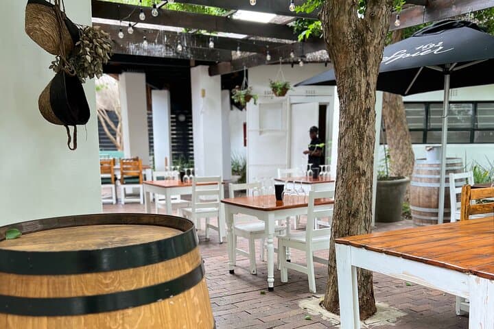 Hartbeespoort Cableway and Cape Wine Tasting — Half-Day from Johannesburg photo 4