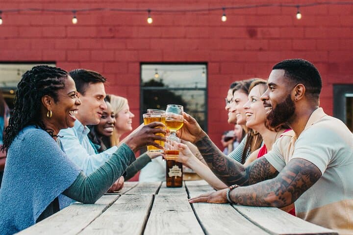 Bend Craft Brewery Tour and Tasting Flights — Local Taproom Experience
