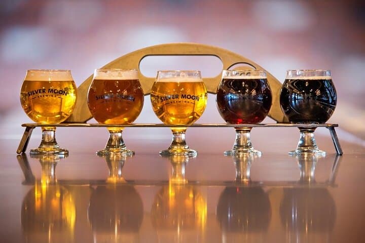 Bend Craft Brewery Tour and Tasting Flights — Local Taproom Experience photo 2