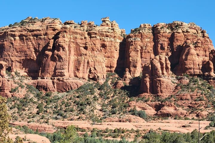 Sedona Magical Sightseeing Highlight Tour: 2.5-Hour Red Rock Van Experience photo 5