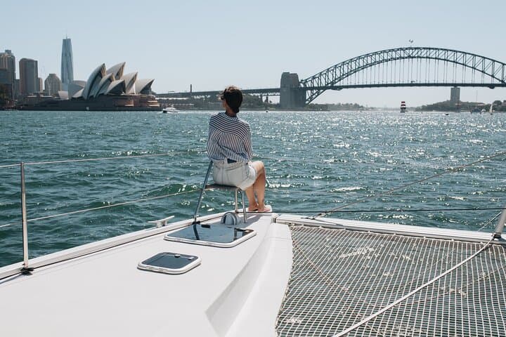 Luxury Sydney Harbour Catamaran and Private Chauffeur Tour