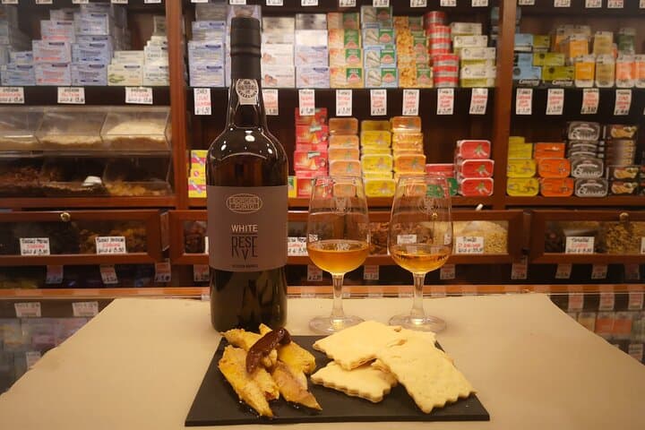Private Porto Food & Wine Tour with Historian Guide photo 2