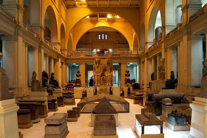 Full-Day Private Cairo Day Tour by Flight from Hurghada: Pyramids, Sphinx & Egyptian Museum photo 5