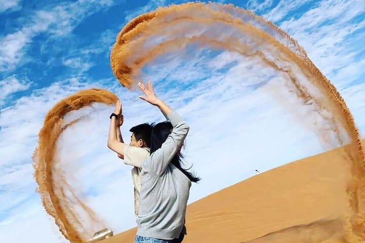 Dubai Desert Safari with Dune Bashing, BBQ Dinner & Live Entertainment photo 3