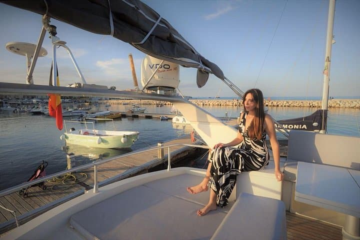 Half-Day Private Yacht Tour Along the Syracuse Coast: Plemmirio & Ortigia Views photo 3