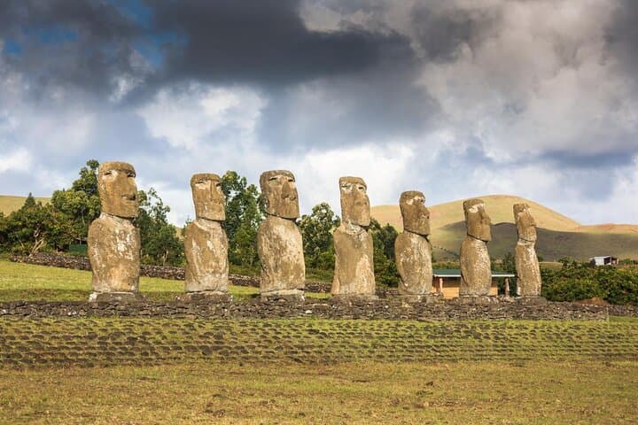 Essential 2-Day Private Tour of Easter Island: Moai, Craters & Coastal Views photo 4