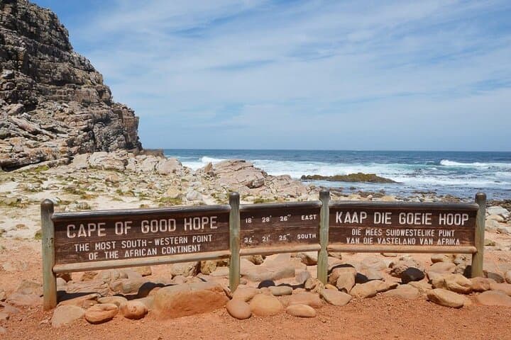 2-Day Private Cape Town: Robben Island, Table Mountain & Cape Point Highlights