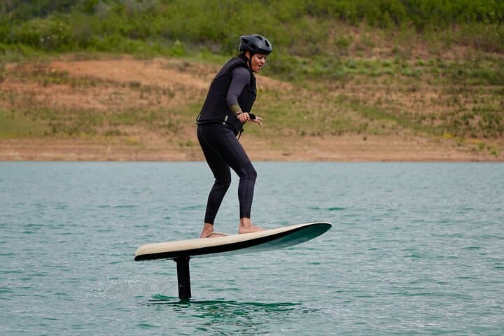 Learn to eFoil on a Fliteboard in the Algarve photo 5