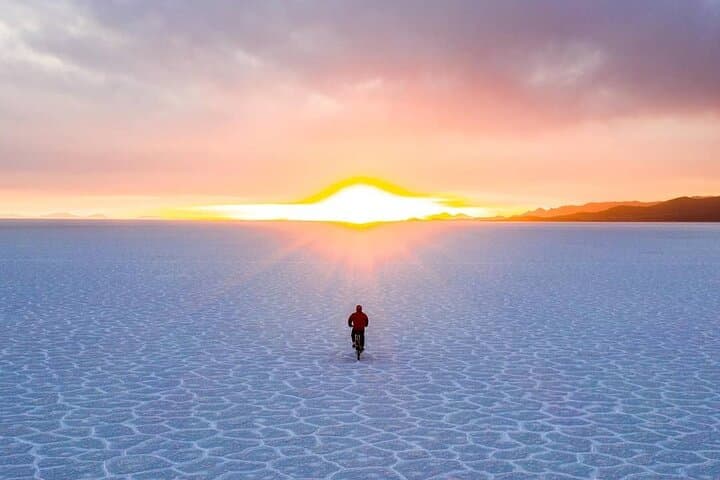 Biking Salar de Uyuni: Full-Day Guided Salt Flat Bike Tour with Lunch photo 1