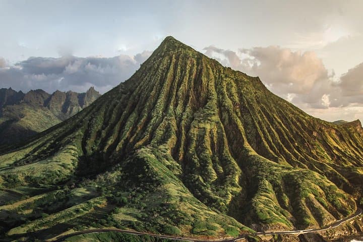 Oahu North Shore One-Day Scenic Tour from Waikiki — Koʻolau Range, Dole Plantation & Sunset Beach photo 2
