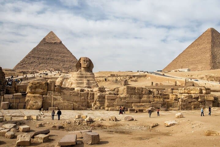 6-Day Private Egypt Tour: Nile Cruise, Luxor Balloon & Pyramids photo 2