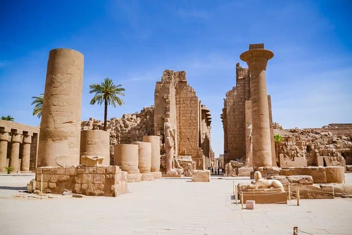 4-Day Luxor-to-Aswan Nile Cruise with Hot Air Balloon & Abu Simbel photo 3