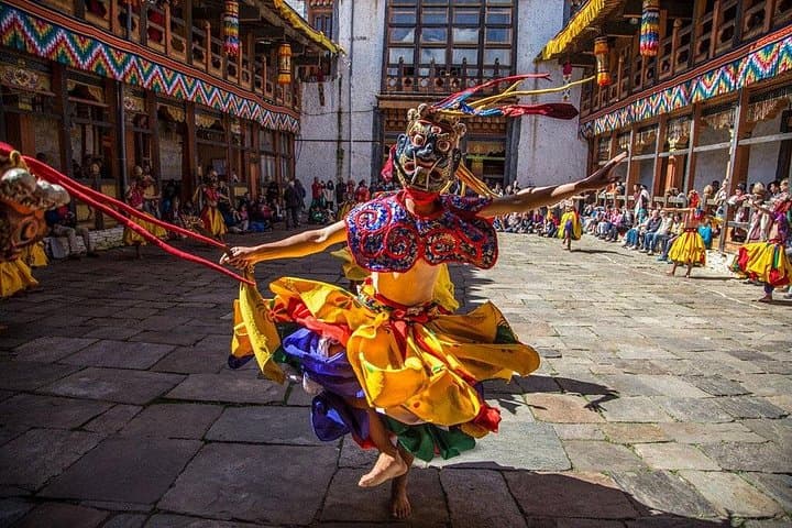 Himalayan Cultural & Nature Tour — 12-Day Nepal and Bhutan Adventure photo 4