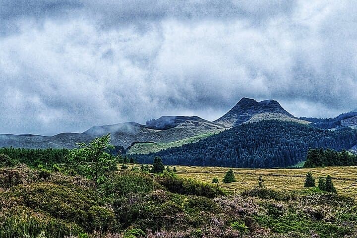 Mistérios Negros: 3-Hour Hike Into Terceira’s Interior photo 2
