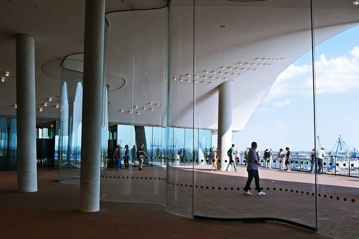 Private Elphi Plaza Guided Tour — Insider Walk of Hamburg’s Elbphilharmonie photo 2