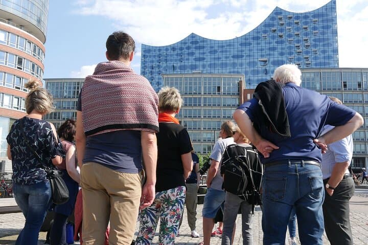 Private Elphi Plaza Guided Tour — Insider Walk of Hamburg’s Elbphilharmonie photo 3
