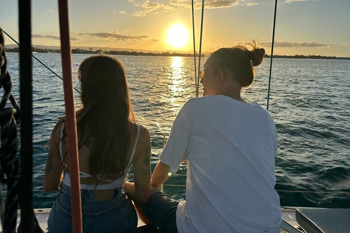 Gold Coast Sunset Private Sailing Charter: 2-Hour Broadwater Cruise with Drinks & Snacks photo 5