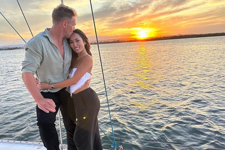 Gold Coast Sunset Private Sailing Charter: 2-Hour Broadwater Cruise with Drinks & Snacks photo 3