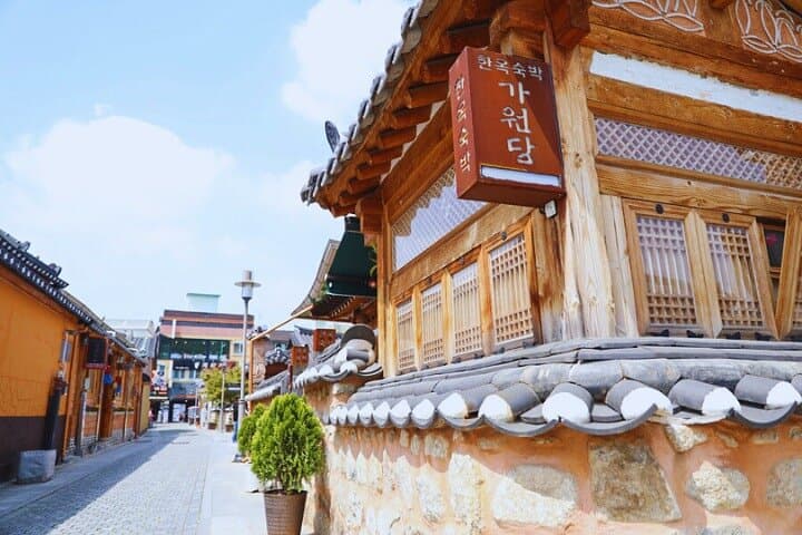 Jeonju Day Trip: Shuttle Bus & Hanbok Experience from Seoul or Busan photo 3