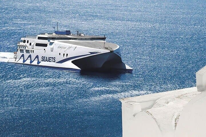 Santorini Day Trip from Crete: Highspeed Boat to Fira & Oia photo 2