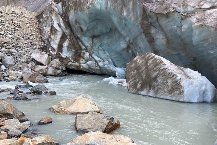 Upper Svaneti: Hatsvali Cable Car, Chalaadi Glacier & Ushguli photo 5