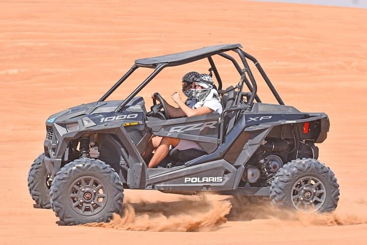Dubai 1000cc Buggy Desert Safari & Arabian BBQ Under the Stars photo 4