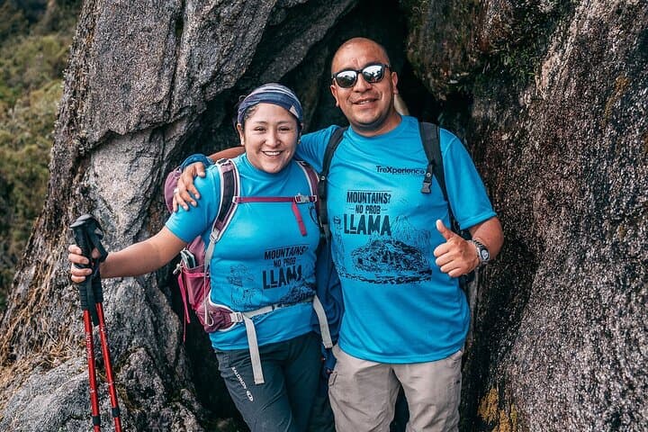 4-Day Inca Trail to Machu Picchu — Dead Woman’s Pass, Sun Gate Sunrise & Vistadome Return photo 5