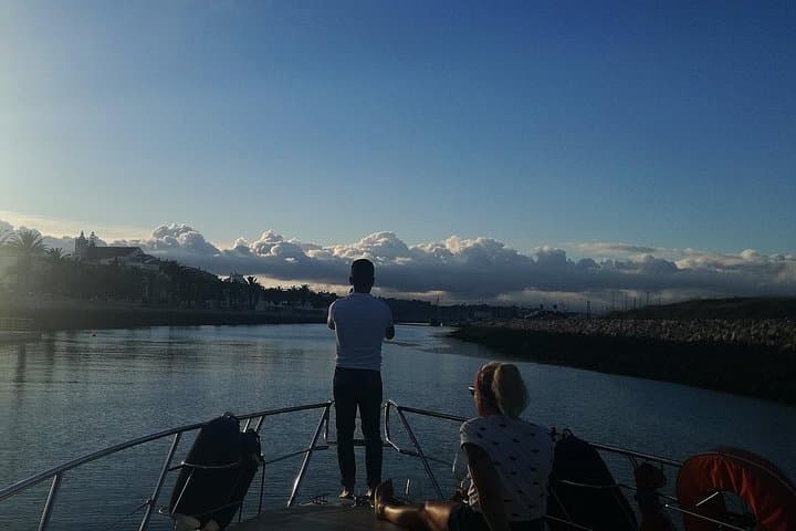 Evening Champagne Yacht Cruise to Ponta da Piedade: Drinks & Tapas at Golden Hour photo 1
