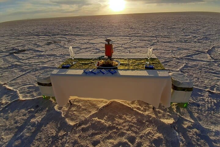 6-Day Private Bolivia Highlights: La Paz, Uyuni, Titicaca & Tiwanaku photo 1