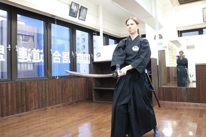 Train with Master Takeda: Mugai-Ryu Iaido Samurai Experience in Tokyo photo 4