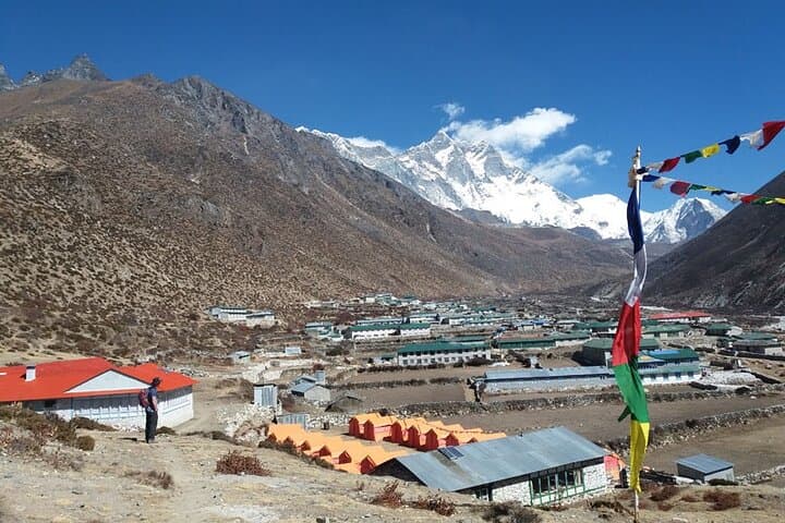Everest Base Camp Trek: 12-Day Sherpa-Guided Route to Kalapathar Sunrise photo 4
