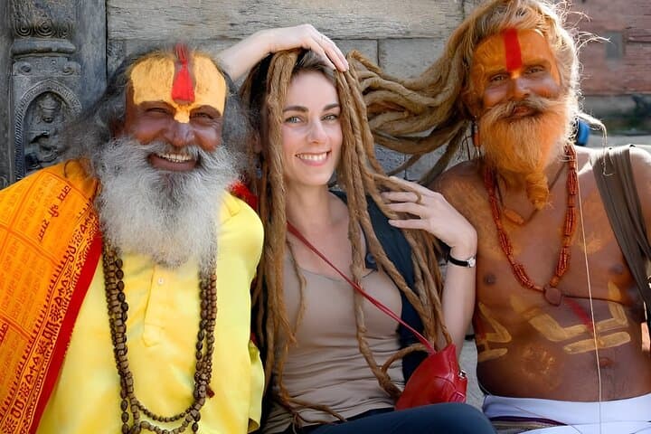 Varanasi in a Day: Private Tour of Ghats, Sarnath & Ganges Aarti photo 1