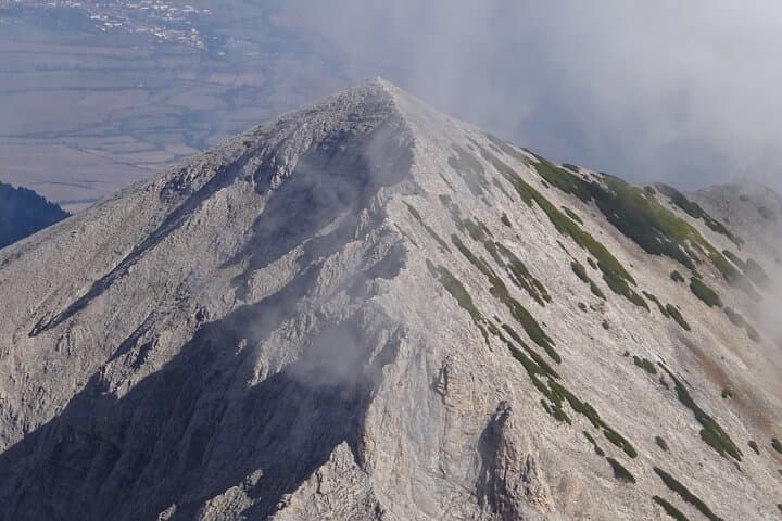 Vihren Peak Knife-Edge Ridge: Technical Ascent of Pirin's 2914m Summit photo 5