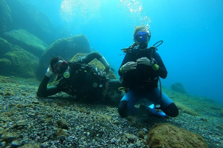 Discover Scuba Diving in Tenerife: Introductory Bay Dive at La Caleta photo 3