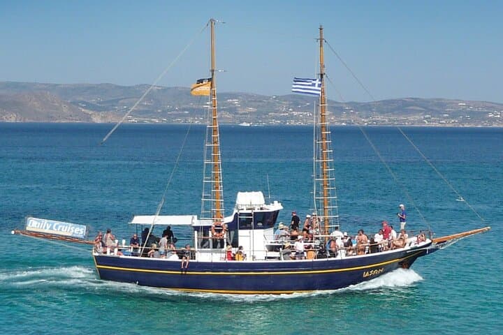 Koufonissia and Rina Cave Cruise with Onboard BBQ — Day Trip from Naxos photo 5