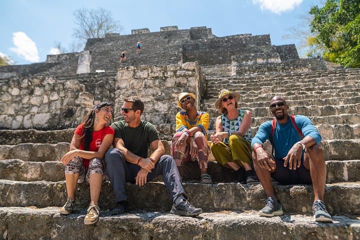 Private Teotihuacan Pyramids Tour from Mexico City with Authentic Family Lunch
