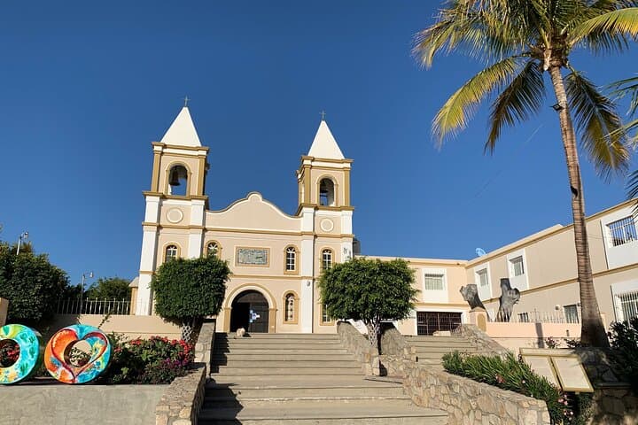 Explore Los Cabos: San José Del Cabo Town Tour + Cabo San Lucas Arch Boat Trip photo 4