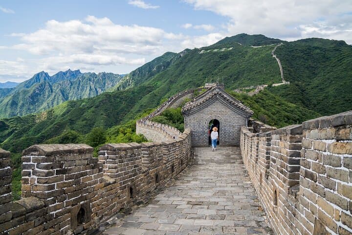 7-Day China Spree: Beijing, Xi'an, Chengdu & Shanghai Highlights photo 4