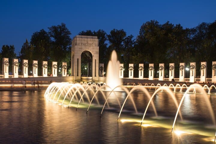 DC Monuments by Moonlight — Evening Small-Group Walking Tour of the National Mall photo 5