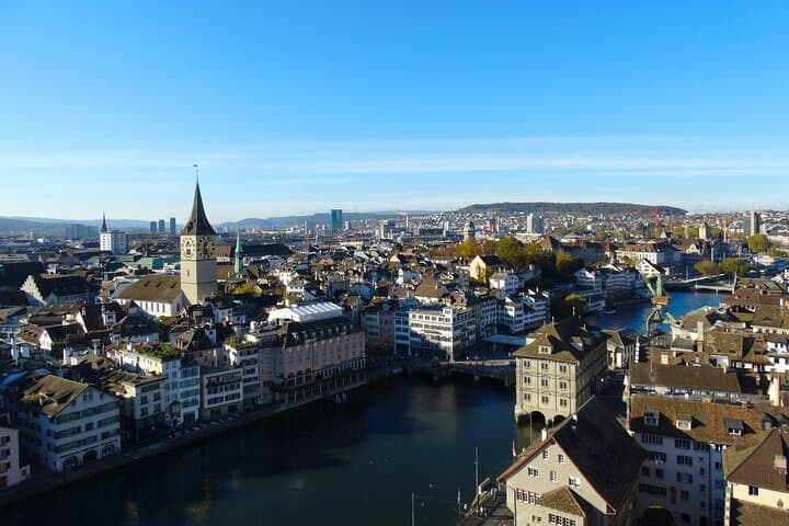 Private Transfer from Milan to Zurich with a 2-Hour Stop in Lucerne photo 5