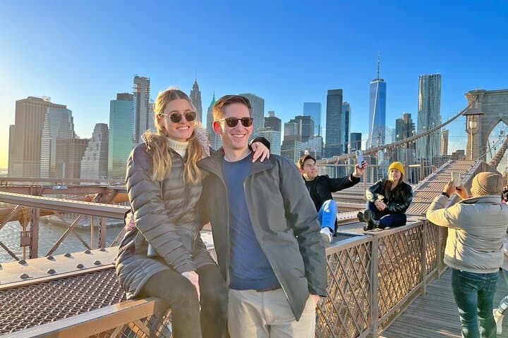 Brooklyn Bridge and DUMBO Walking Tour: Manhattan-to-Brooklyn Historic Walk photo 3