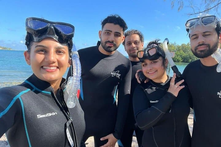 Miami Boat Tour & Spearfishing Lessons — Biscayne Bay Sandbars and Island Stop photo 1
